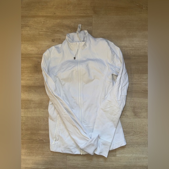 Lululemon Define Jacket - Picture 3 of 4